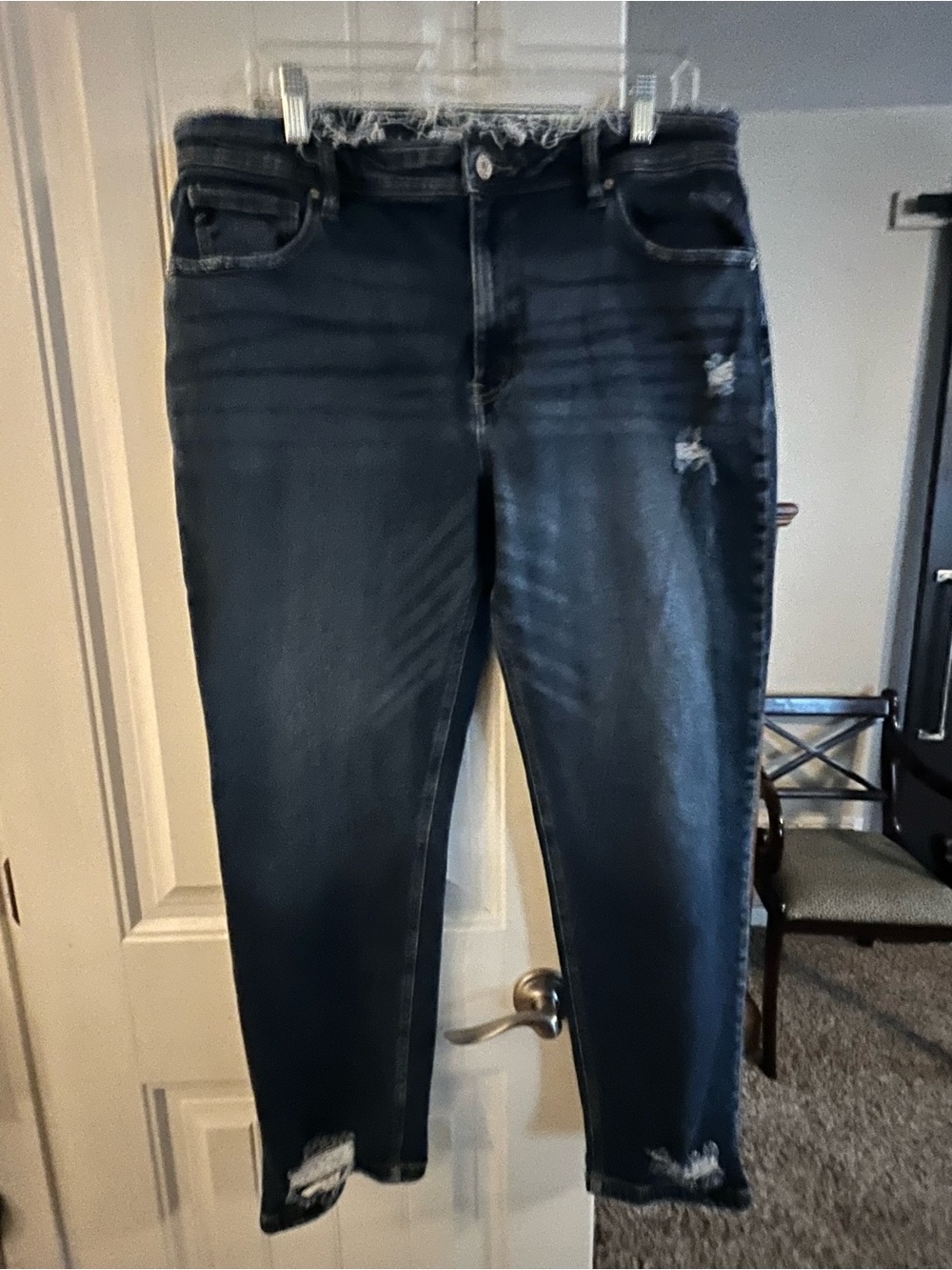 KanCan Dark Blue Distressed Jeans, waist 31